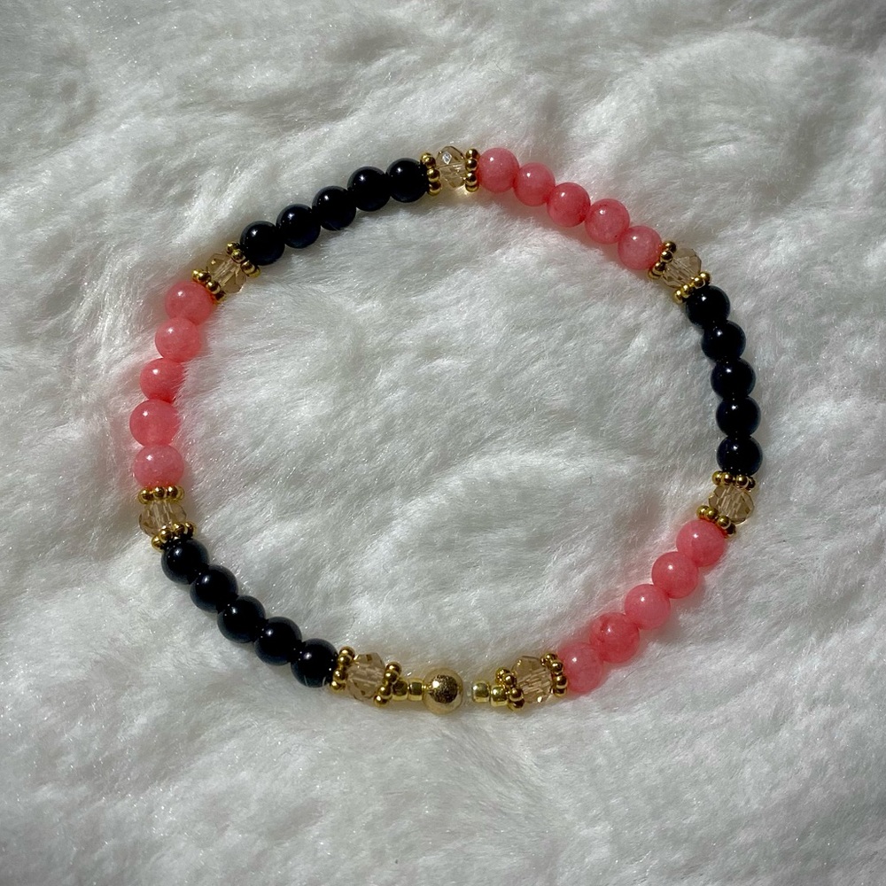 Pink black and gold womens beaded bracelet